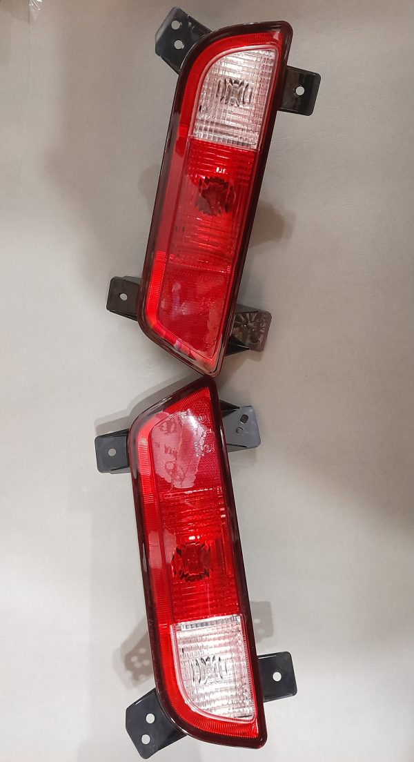 مه شکن عقب KMC T8 اصلی مه شکن عقب KMC T8 اصلی با کیفیت درجه یک